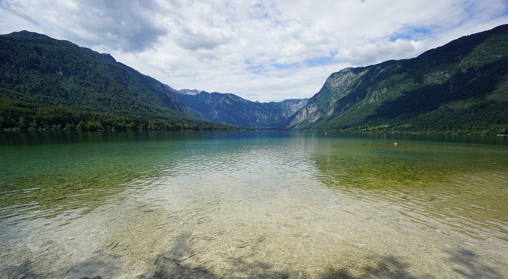 lac bohinj slovénie