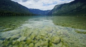 lac de bohinj slovénie
