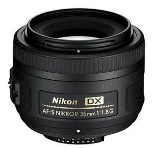objectif compatible Nikon d5300